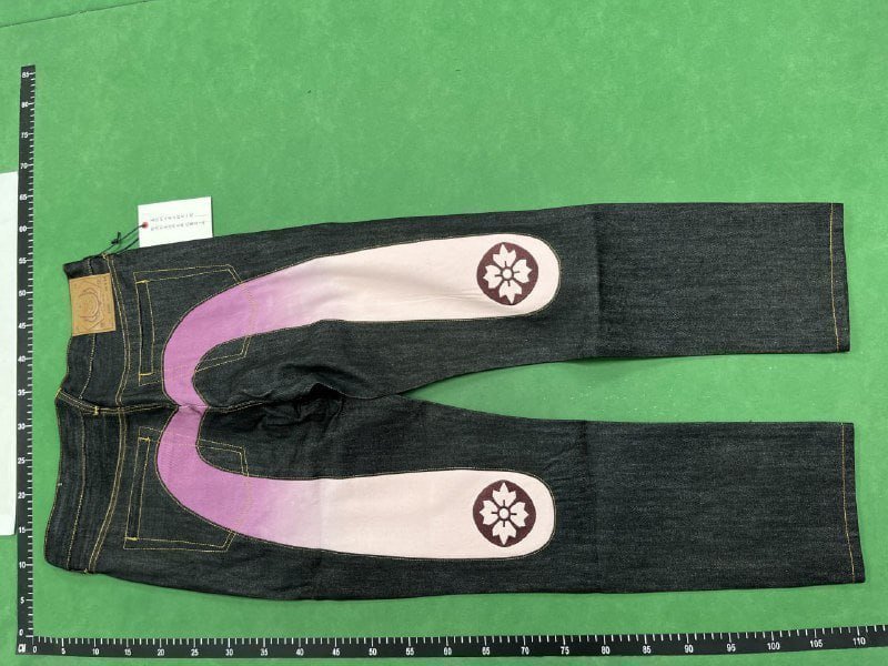 Evisu Jeans Pants