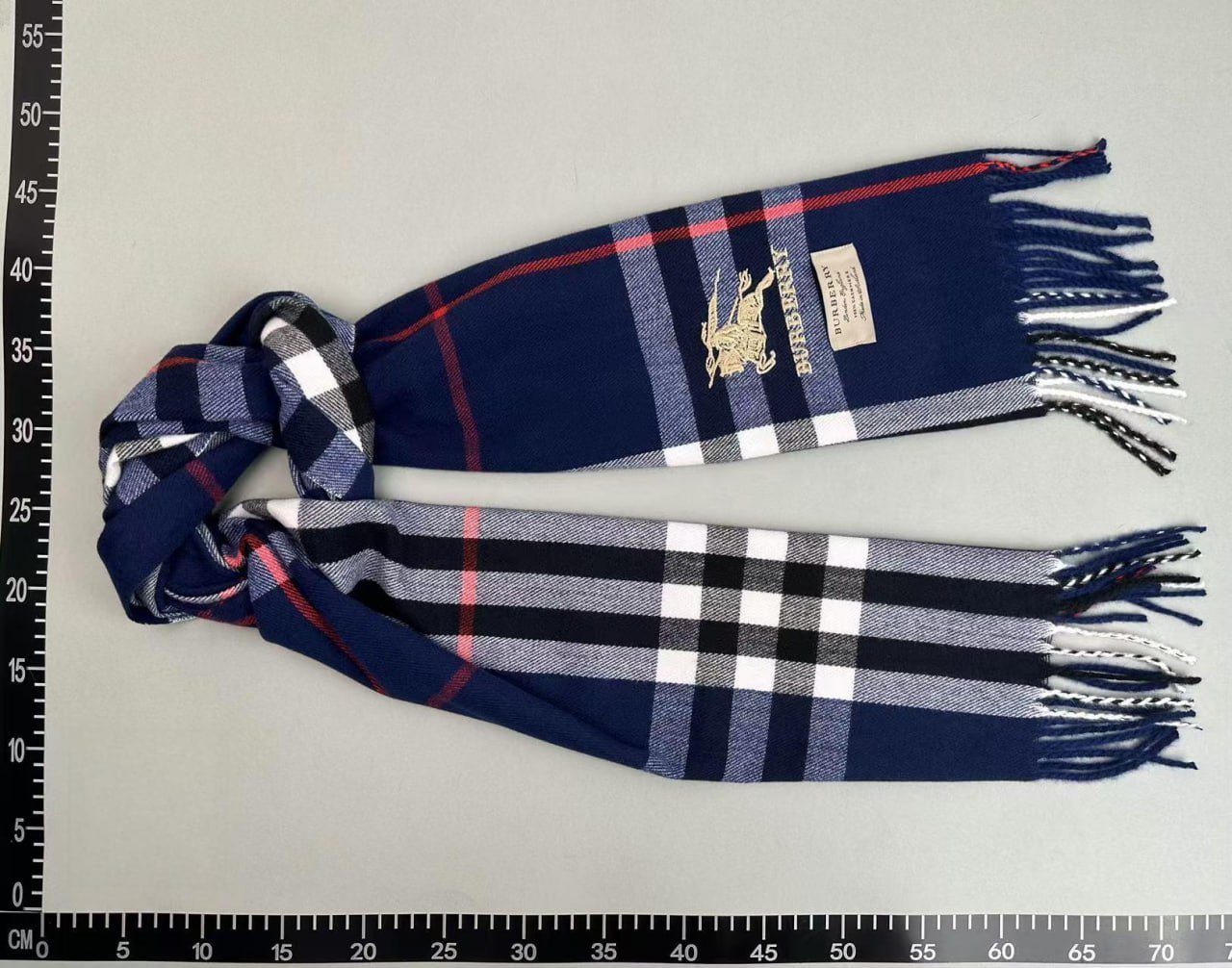 BUFANDA BURBERRY（7 Styles）