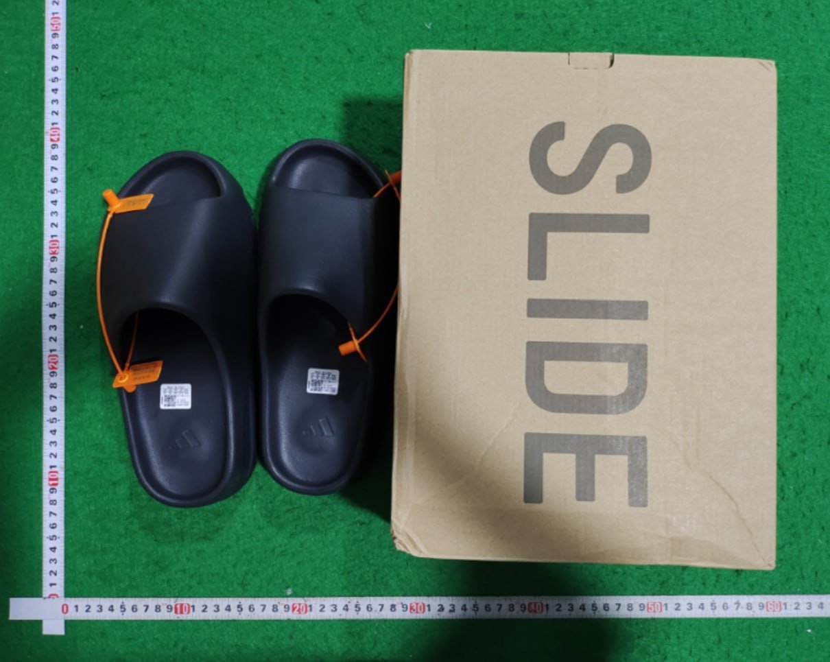 YEEZY Slide （12 Styles）