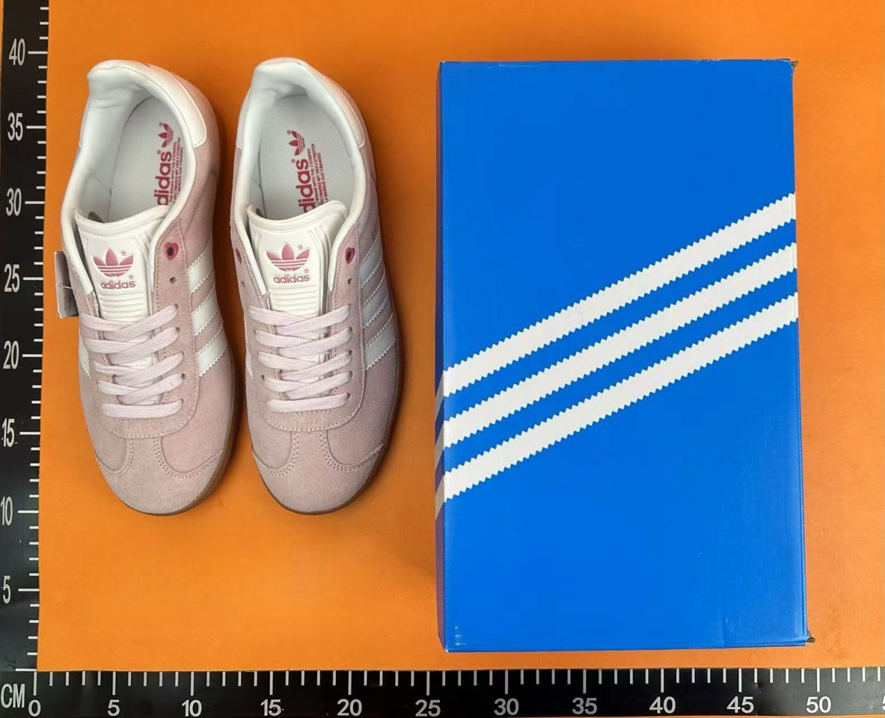  Adidas Gazelle Indoor（40 Styles）