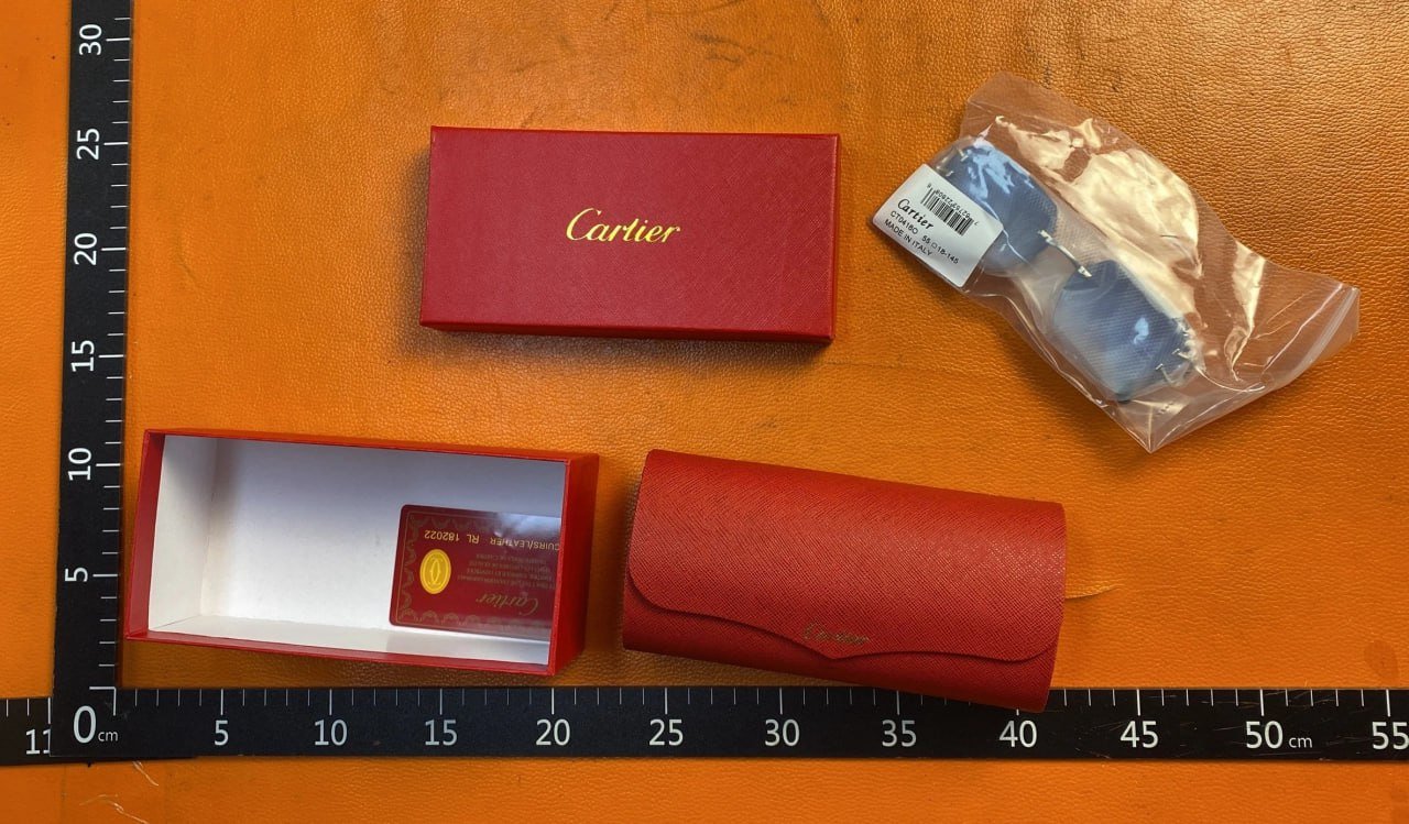 CARTIER sunglasses（30 Style）