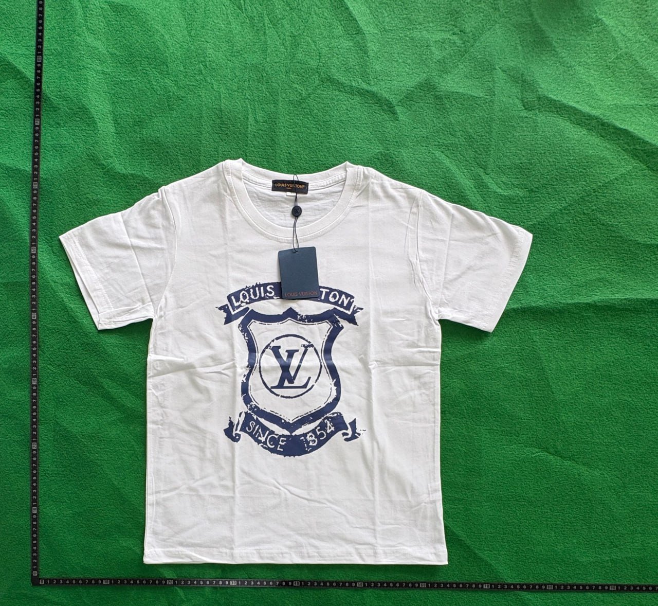 Louis Vuitton T-shirt（39 Styles）