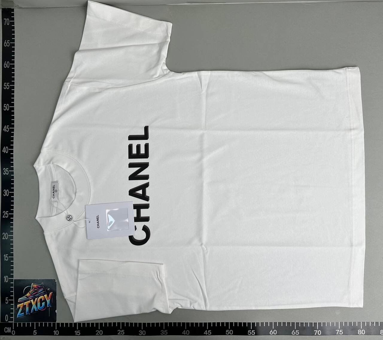 CHANEL T-shirt（24 Styles）