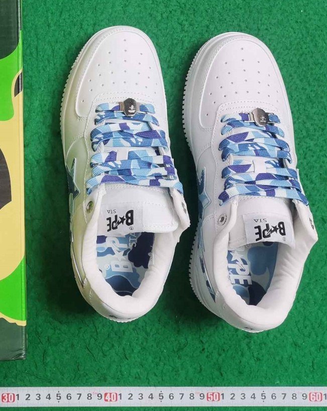 A Bathing Ape（30 Style）