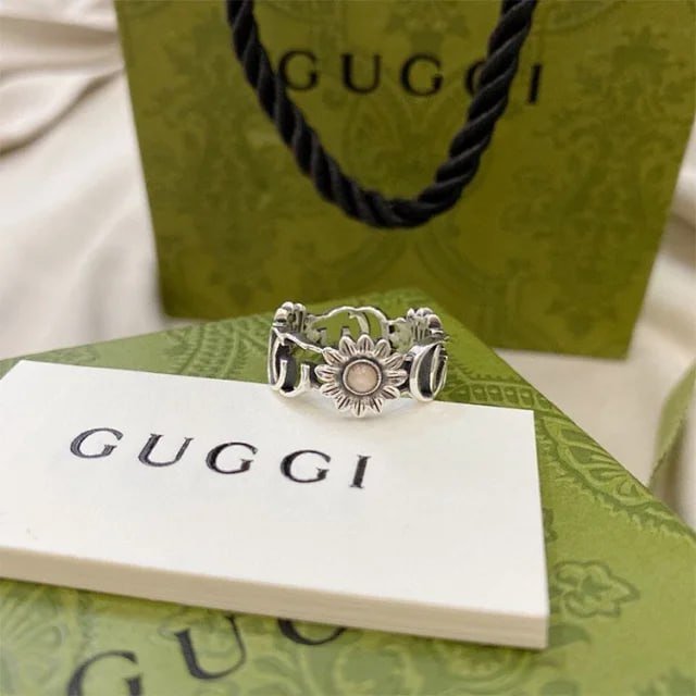 GUCCI ring?