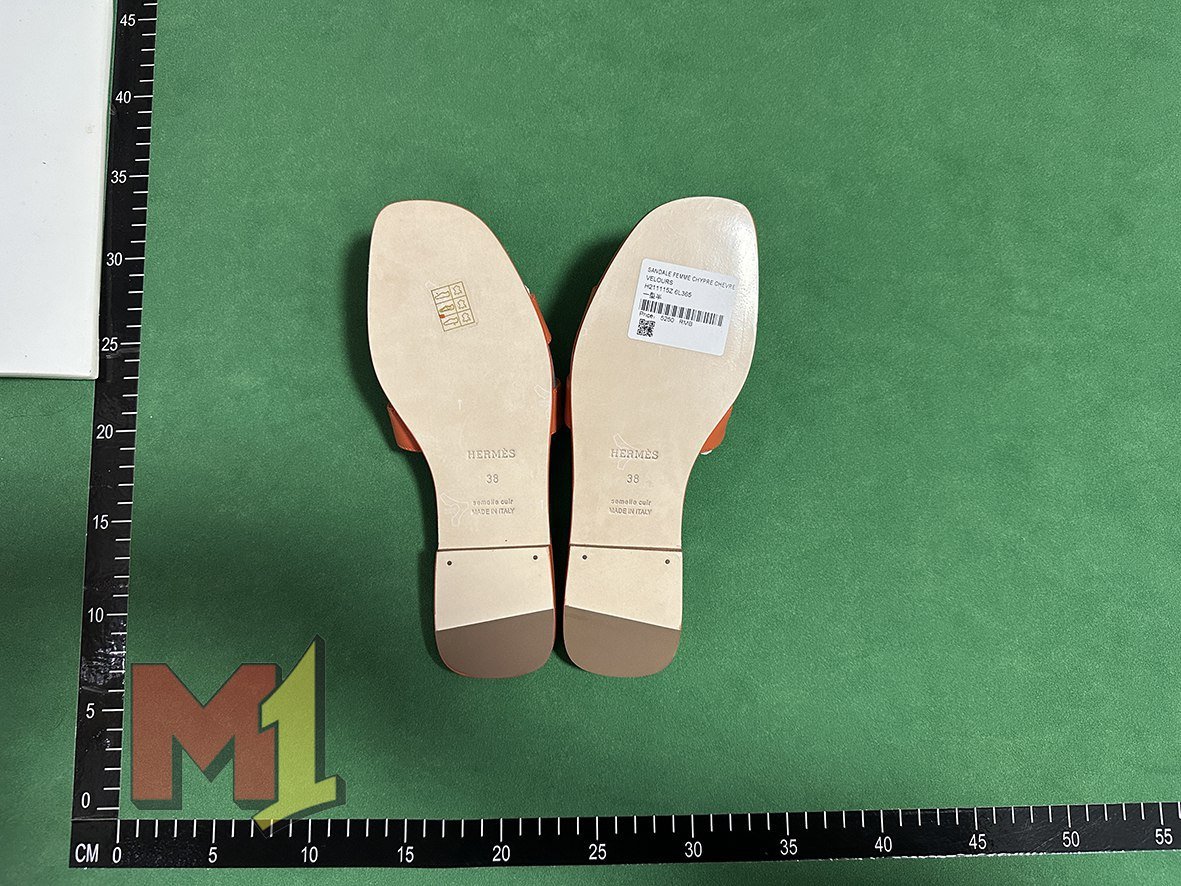 Hermès slippers（+35 color)?