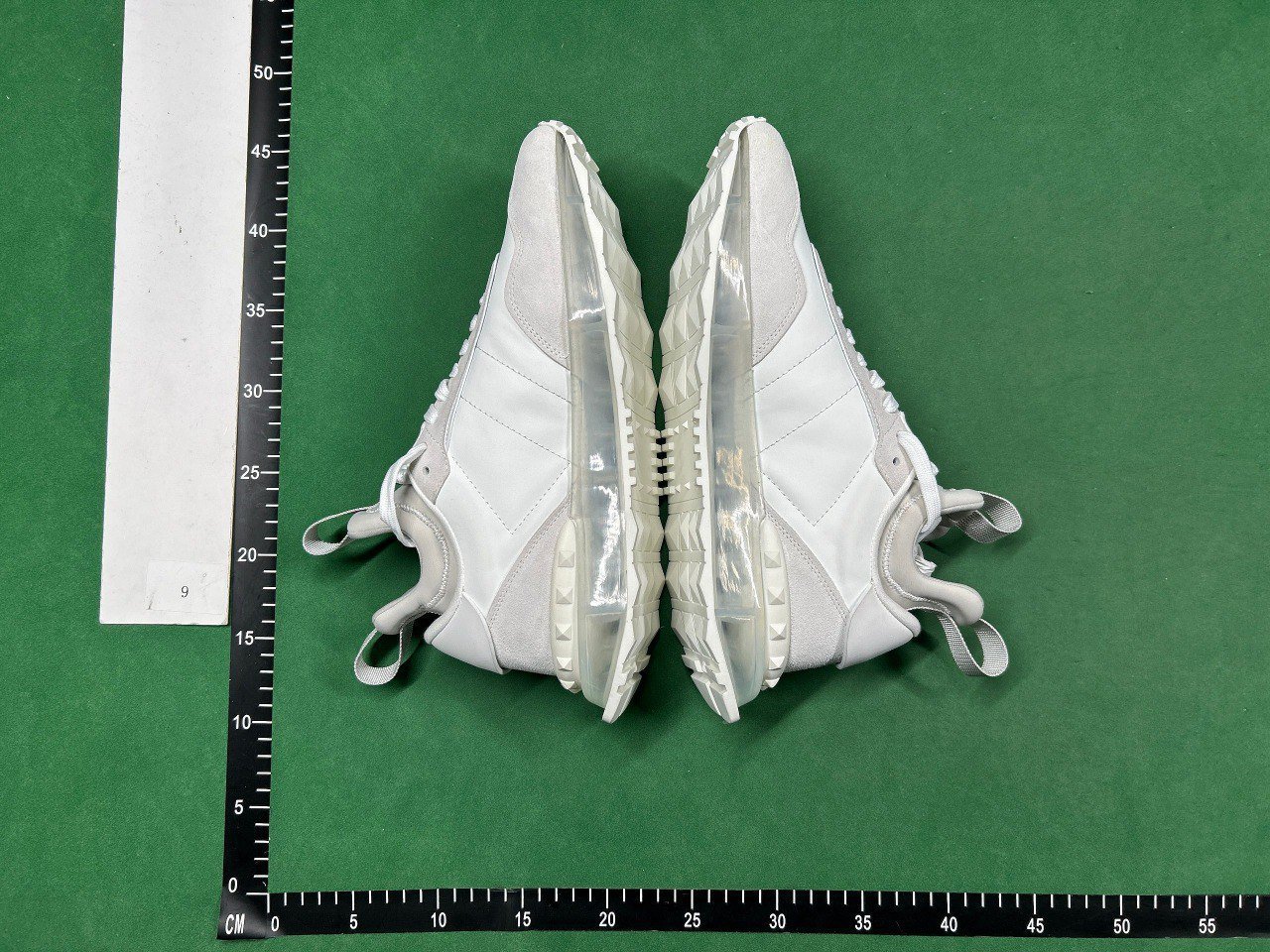 Valentino 999                                                                                                      Valentino 999                                                                        