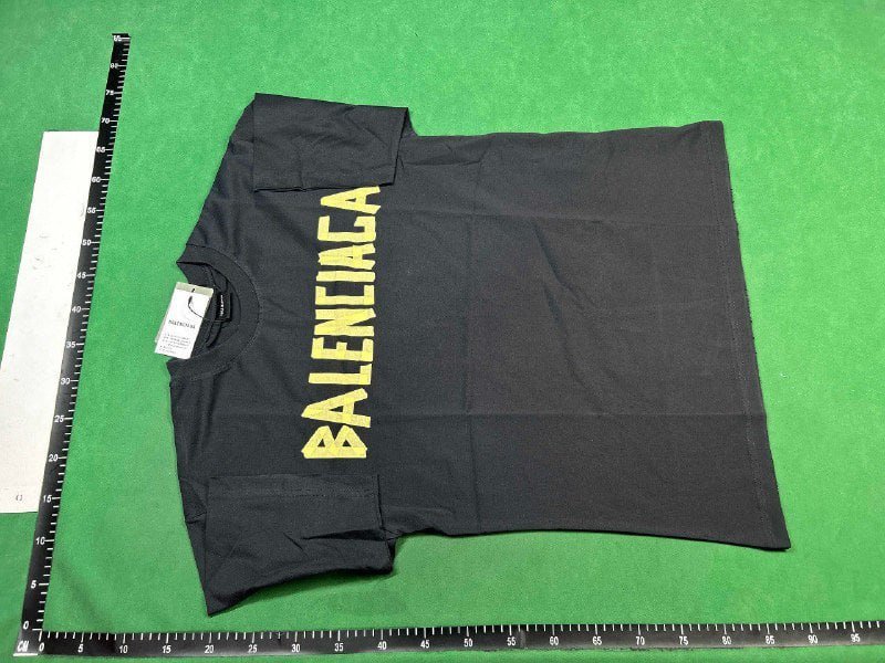  Balenciaga Tee