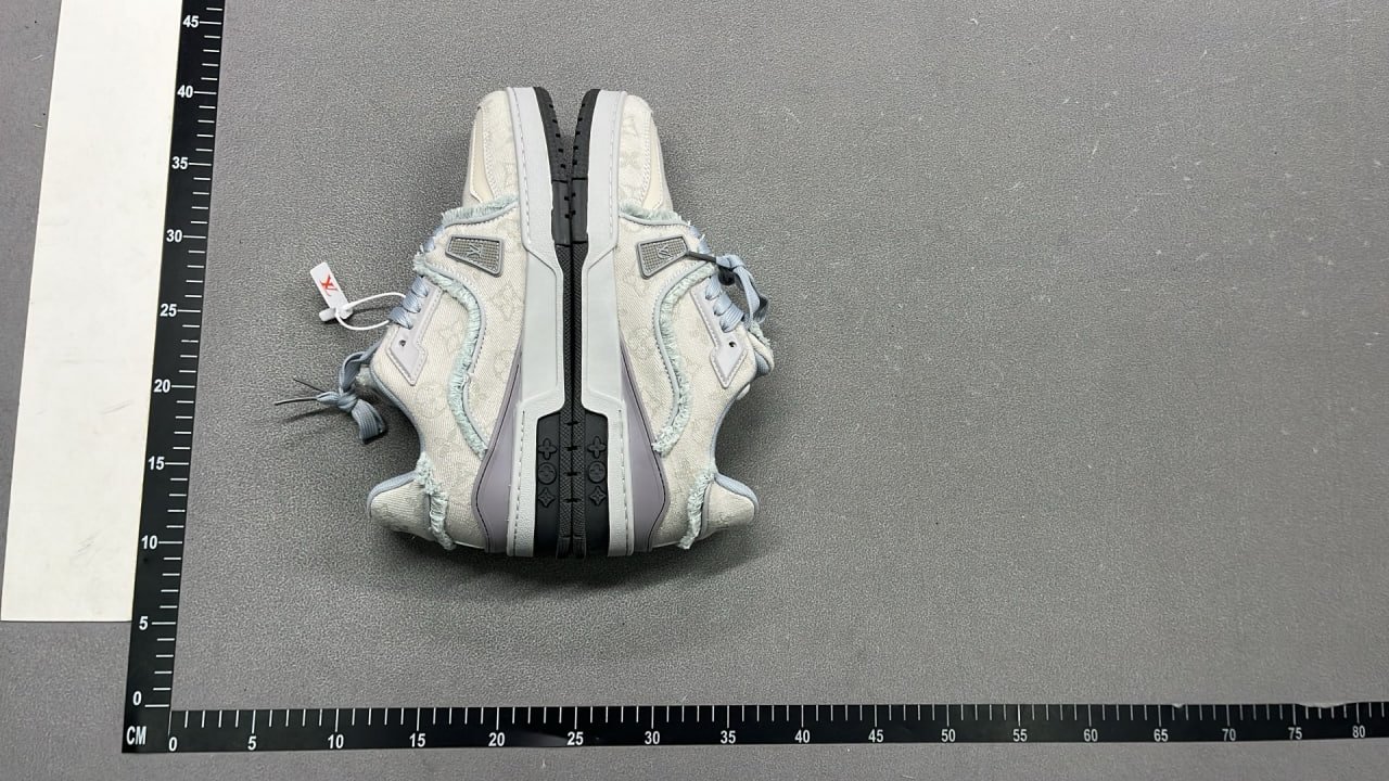 High Quality Fashion Casual sneaker 04